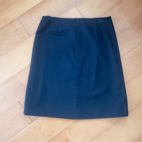 NWOT Virgin wool and cashmere skirt,  6 - Picture 4 of 7